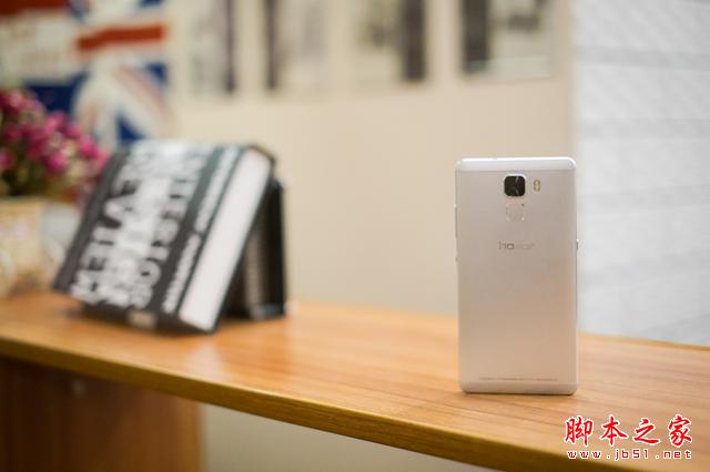 “智灵”键能召唤志玲吗——华为荣耀7开箱图赏
