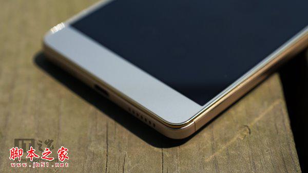 年轻人第一部商务手机？荣耀7上手初评