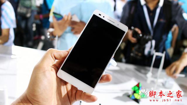 新旗舰的完美进化，金属指纹荣耀7全面体验