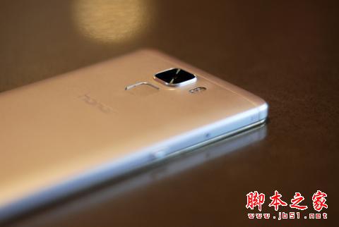 看了荣耀7：容我喝杯82年的雪碧压压惊！