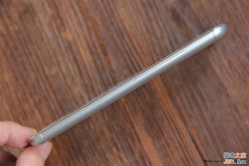 1799元天生杀人狂！魅族MX5全面评测