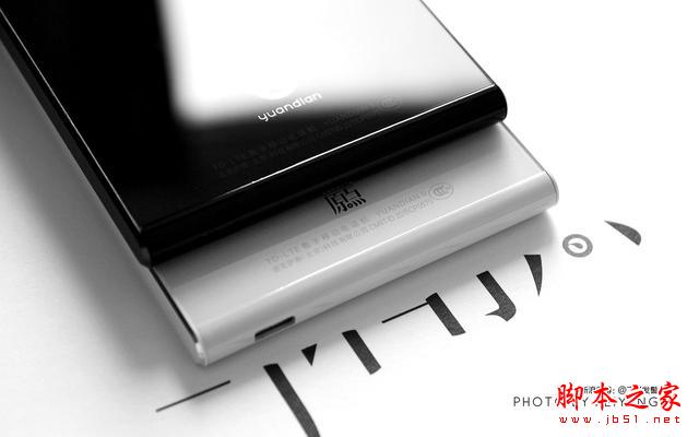 原点手机Ⅱ代---黑&白简约之美「图赏」