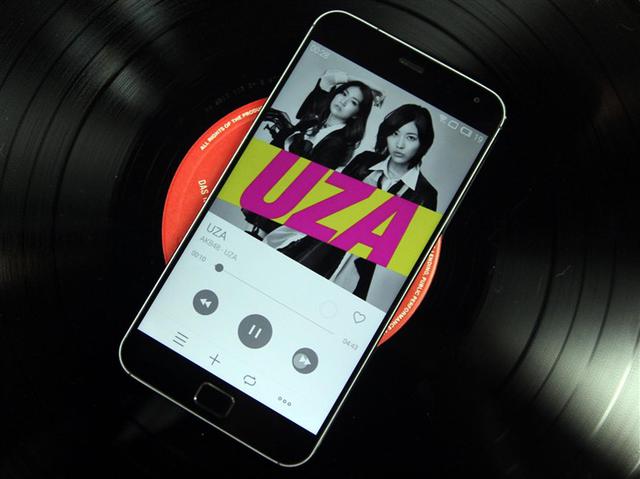 视觉震撼操作舒适 超高屏占比手机推荐