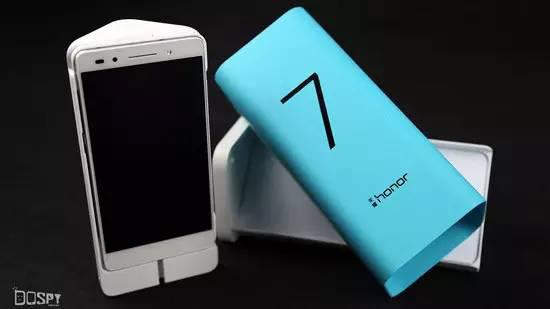 全面进化的新旗舰：华为旗舰7终极详评