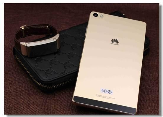 一机多能工作娱乐两不误，看华为P8max轻商务风范