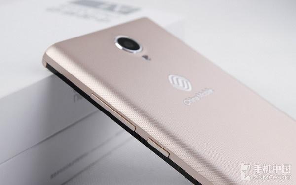 中国移动A1评测：超值四核双卡4G手机