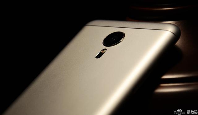 梦想回归现实，魅族的成人礼 —MX5测评