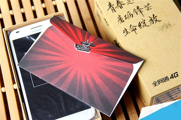 金属机身/双卡/电信4G 1999元华为麦芒C199图赏