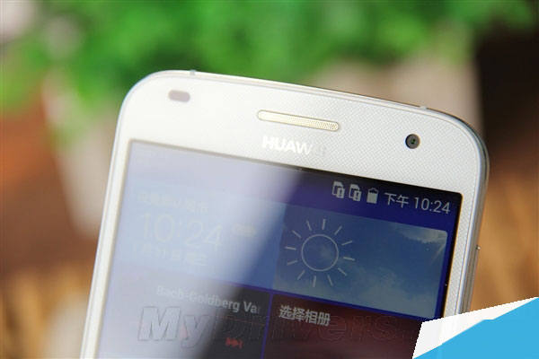 金属机身/双卡/电信4G 1999元华为麦芒C199图赏