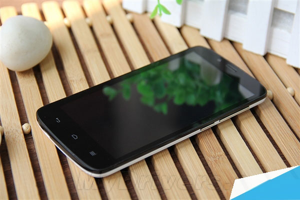 只要599元！华为荣耀3C畅玩版图赏