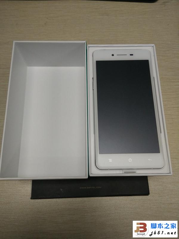 中庸但不平庸--高颜值拍照手机OPPO R7测评