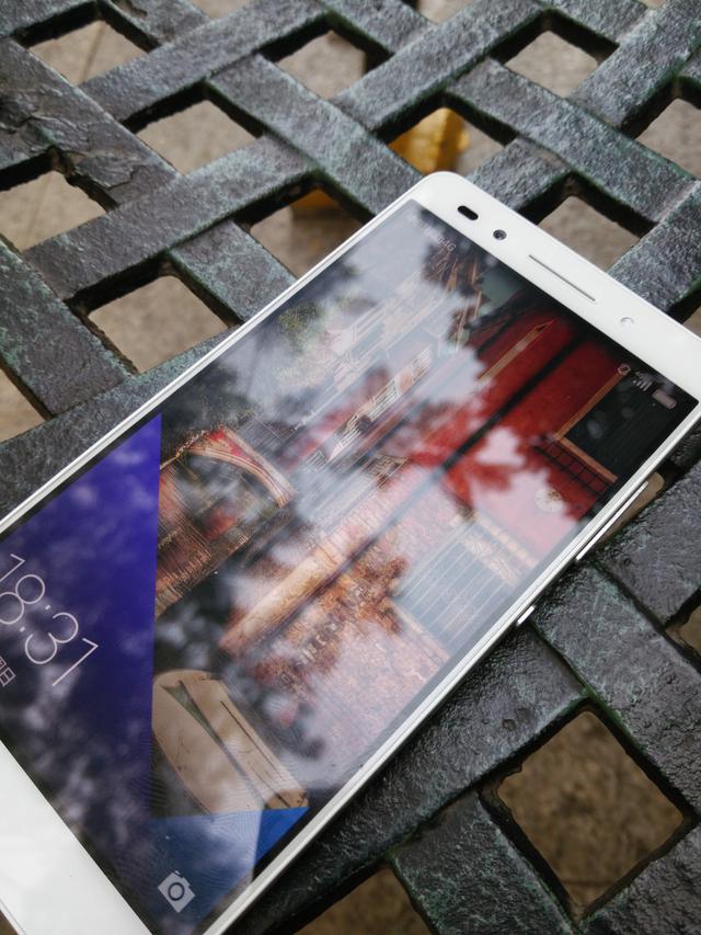 华为荣耀7开箱欣赏