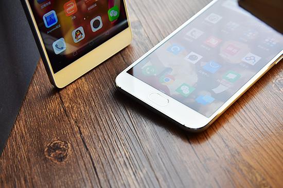 魅族MX5大战荣耀7！体验两周选了它