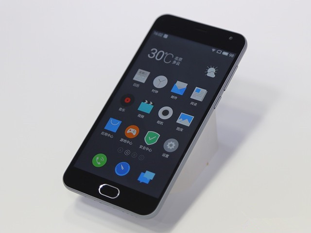 599元入门级别翘楚 魅蓝手机2首发评测 