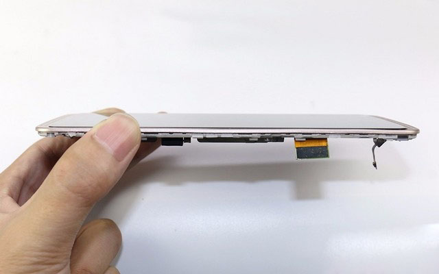 中兴AXON天机拆机图解15