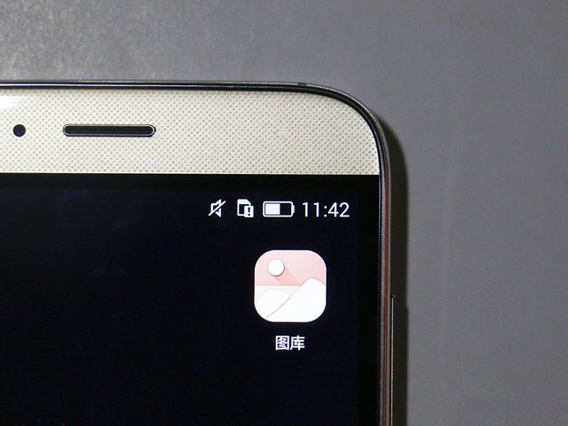 华为麦芒4评测:中端手机市场狙击手 