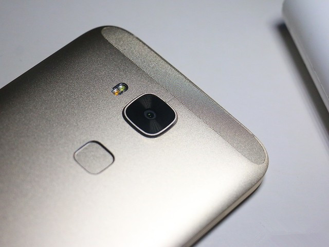 华为麦芒4评测:中端手机市场狙击手 