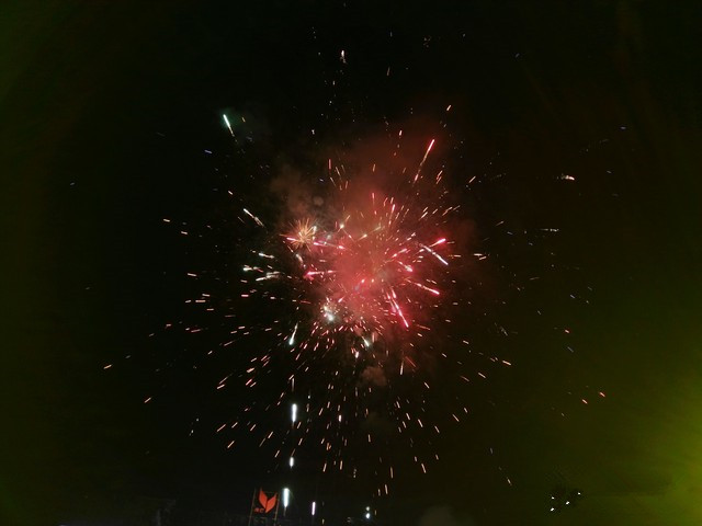 华为麦芒4评测:中端手机市场狙击手 