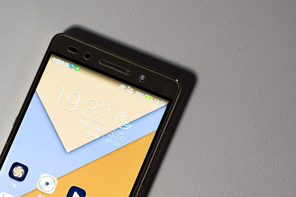 荣耀7全网通性能评测：UI/跑分/续航/拍照