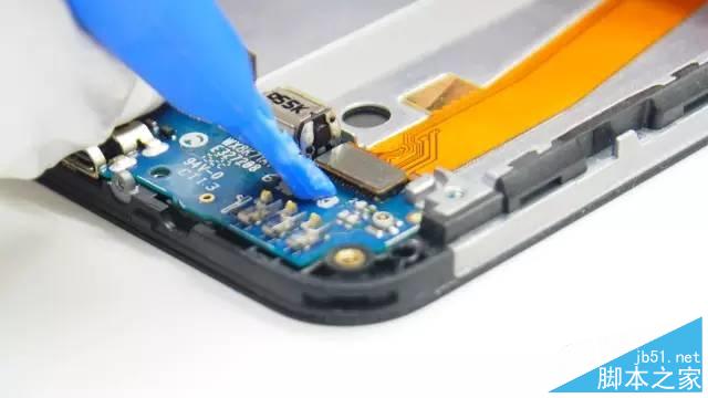 魅族魅蓝2完全拆解：成本控制下的良心之作！