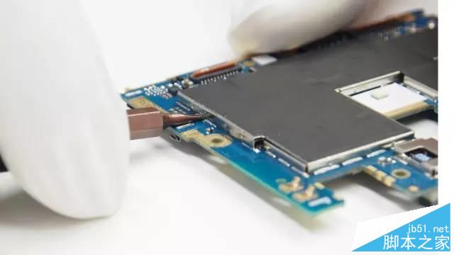 魅族魅蓝2完全拆解：成本控制下的良心之作！