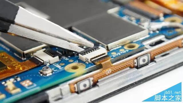 魅族魅蓝2完全拆解：成本控制下的良心之作！