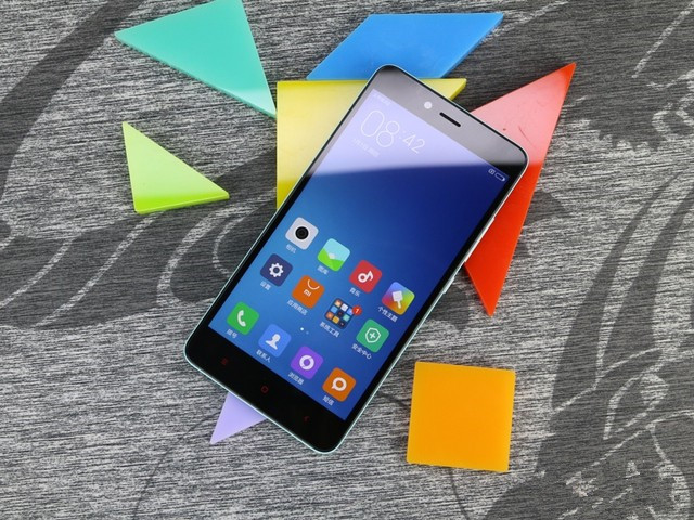 改走高颜值路线致敬青春?红米Note2首测 