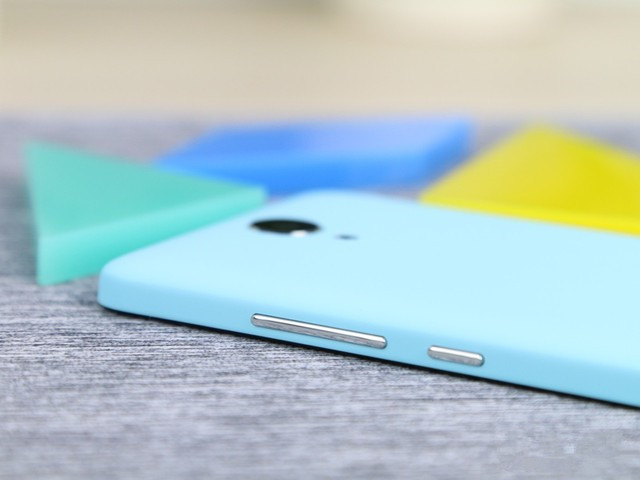 改走高颜值路线致敬青春?红米Note2首测 