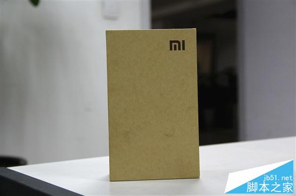 小米4i对比小米4图赏：更薄更轻巧！