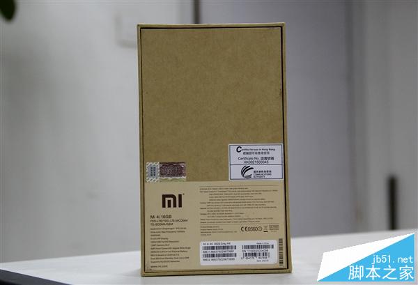 小米4i对比小米4图赏：更薄更轻巧！