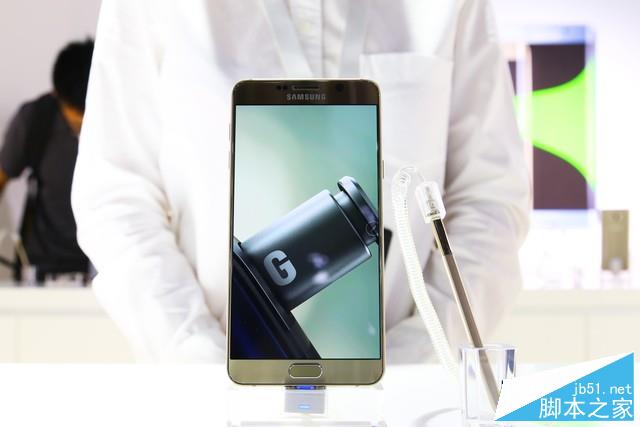 三星Galaxy Note5上手速评:机皇依旧 