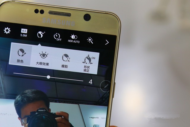 三星Galaxy Note5上手速评:机皇依旧 
