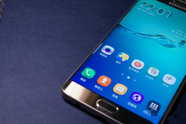 大曲面功能揭秘 三星S6 Edge+技术解析 