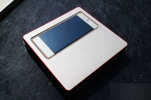 努比亚Z9金色精英版开箱图赏 