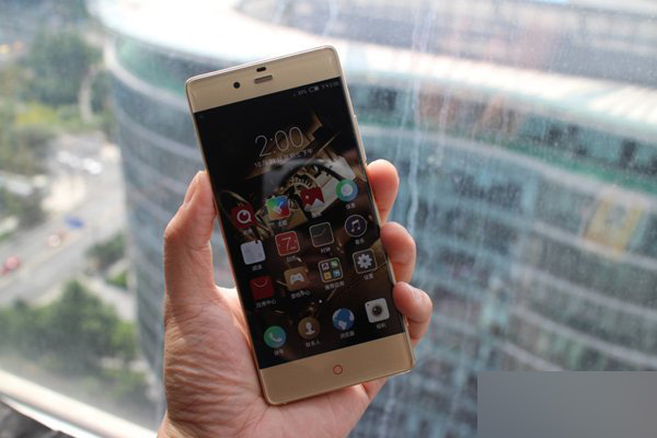 努比亚Z9金色精英版开箱图赏 