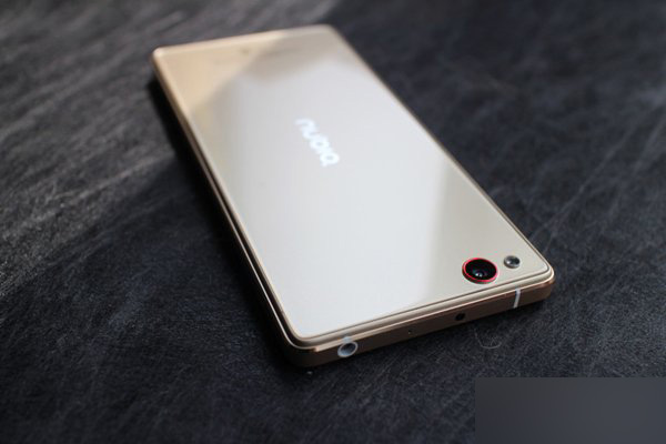 努比亚Z9金色精英版开箱图赏 