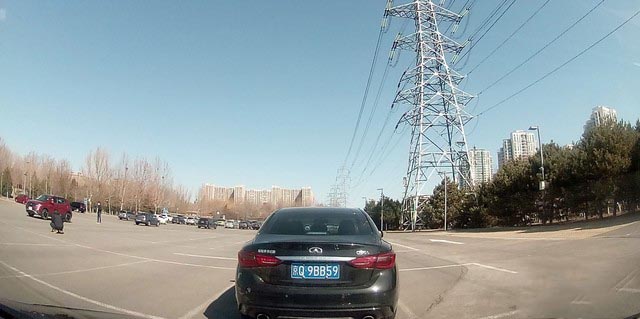 保驾护航谁最行?四款热销行车记录仪横评