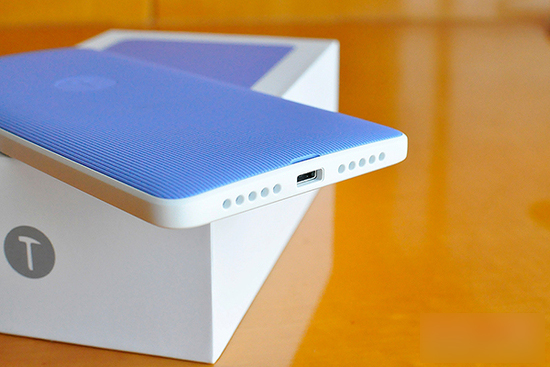 坚果手机评测：外观清新/细节优化到位