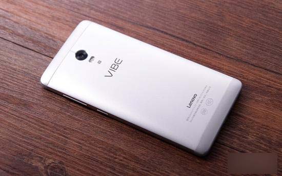 联想P1评测：长续航64位八核智能强机 