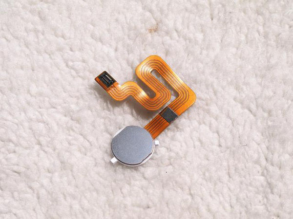 红辣椒X1做工怎么样 红辣椒X1拆机图评测