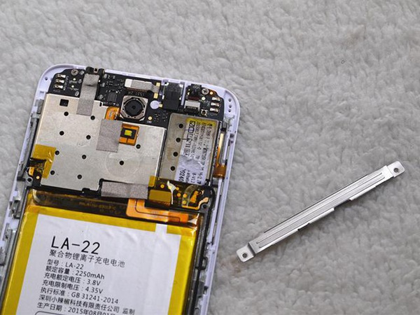 红辣椒X1做工怎么样 红辣椒X1拆机图评测