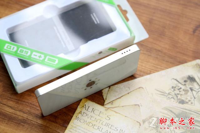iPhone也能无线充电?WiPack无线充电移动电源真牛叉