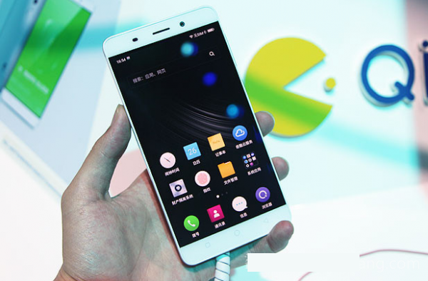 小米4c和奇酷手机旗舰版哪个好 小米4c和奇酷手机旗舰版区别对比