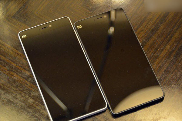 小米4i和小米4C正面对比