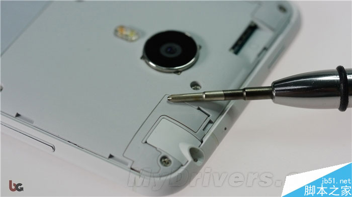 漂亮！白色版1799元魅族MX4真机拆解