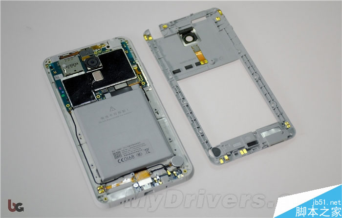 漂亮！白色版1799元魅族MX4真机拆解