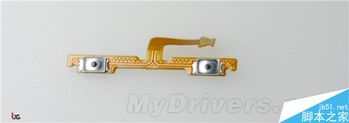 漂亮！白色版1799元魅族MX4真机拆解