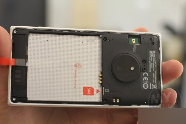 诺基亚Lumia830开箱上手初体验