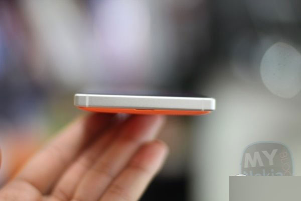 诺基亚Lumia830开箱上手初体验