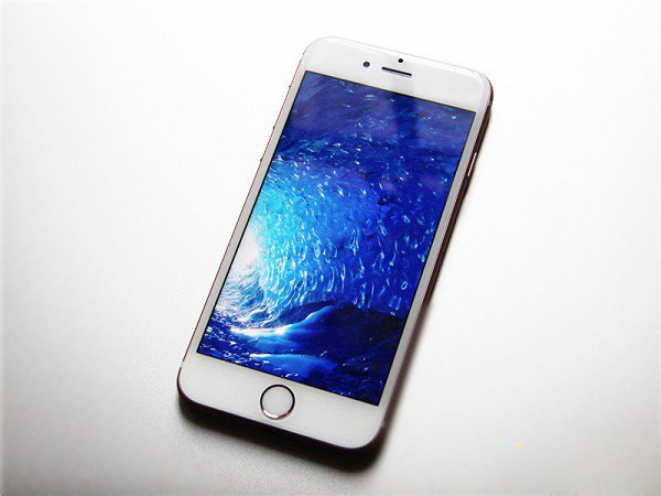 尺寸与画质不变 iPhone 6s屏幕评测